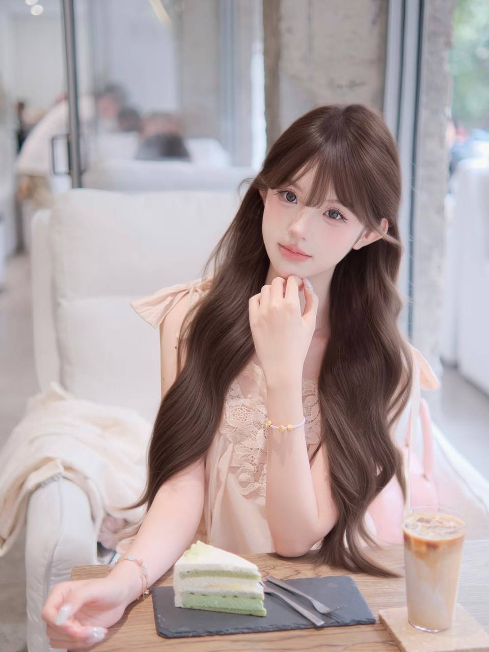 深夜连线 在线观看海报